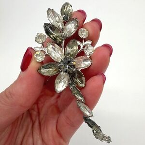Vintage Smoky Gray Clear Rhinestone Flower Spray Brooch